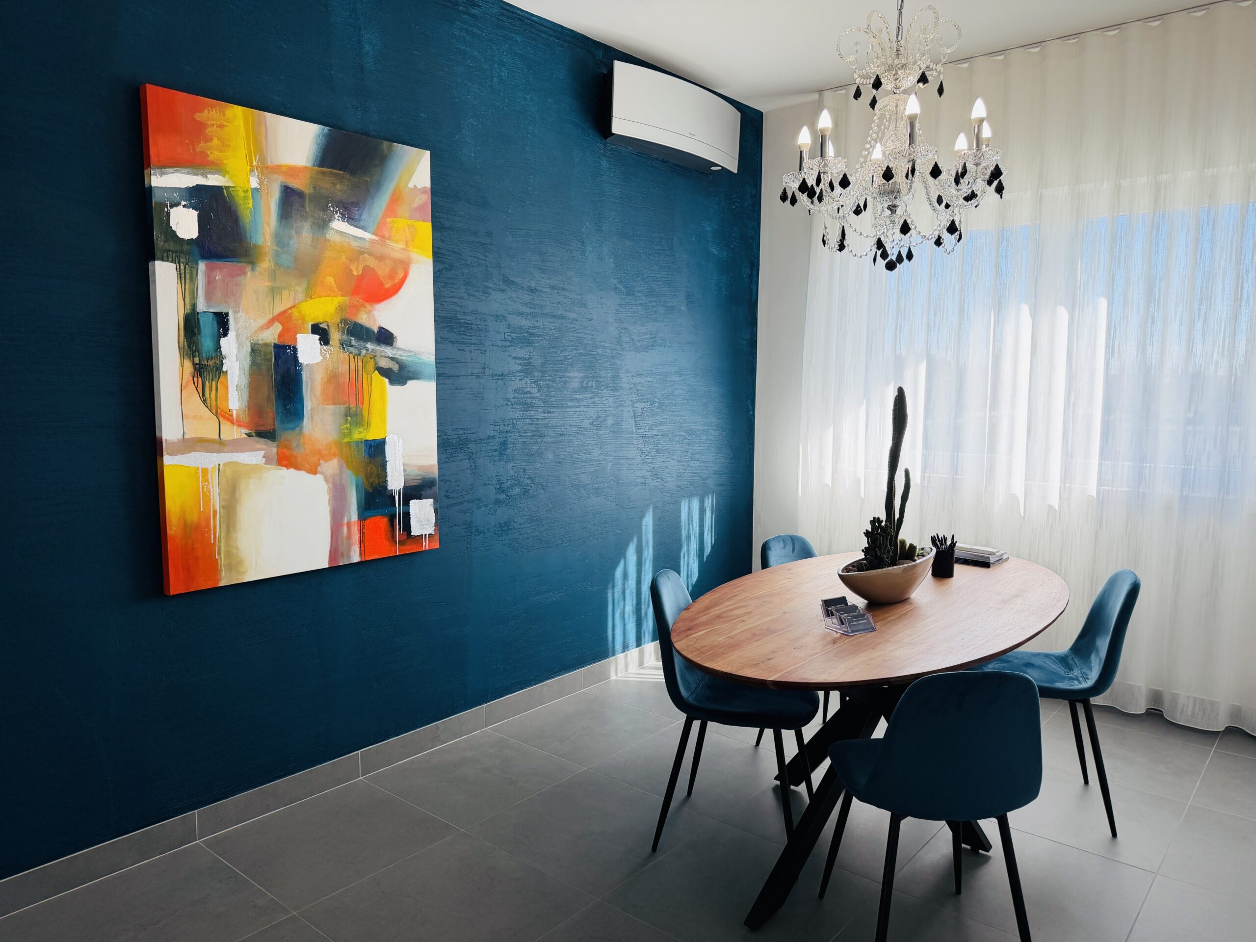A visual selected by CANELLA BUSINESS S.R.L. for its website